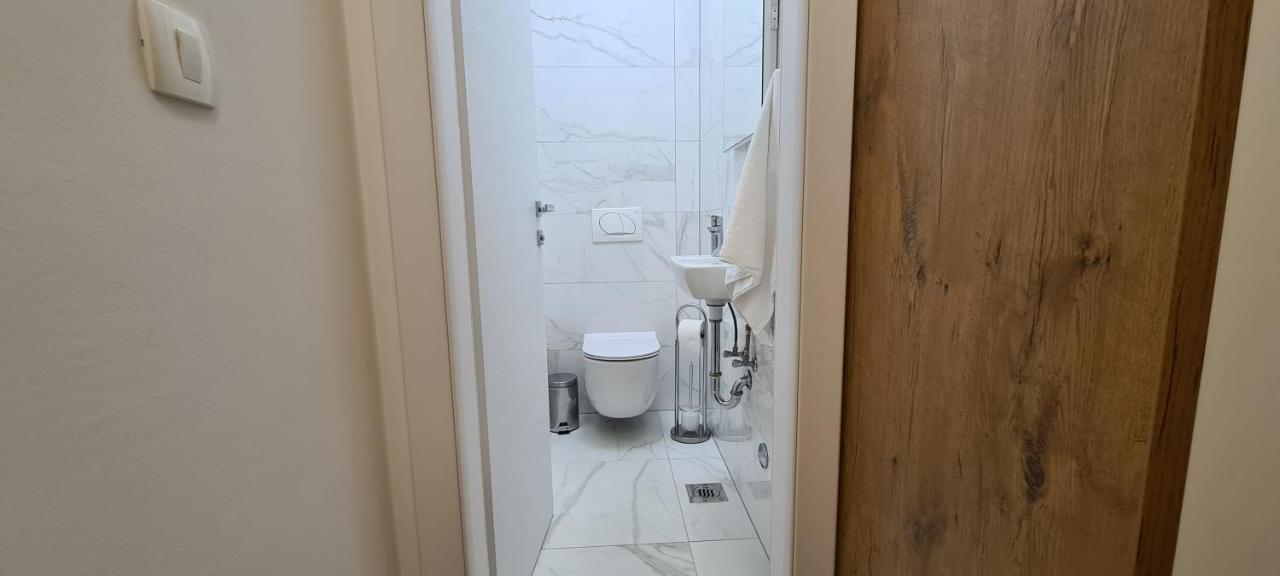 Apartman Marcelina 1 With Private Pool تروغير المظهر الخارجي الصورة