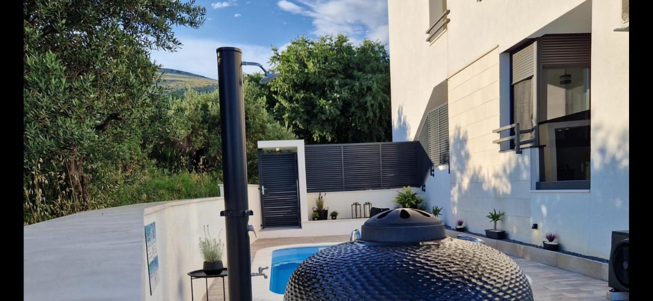 Apartman Marcelina 1 With Private Pool تروغير المظهر الخارجي الصورة