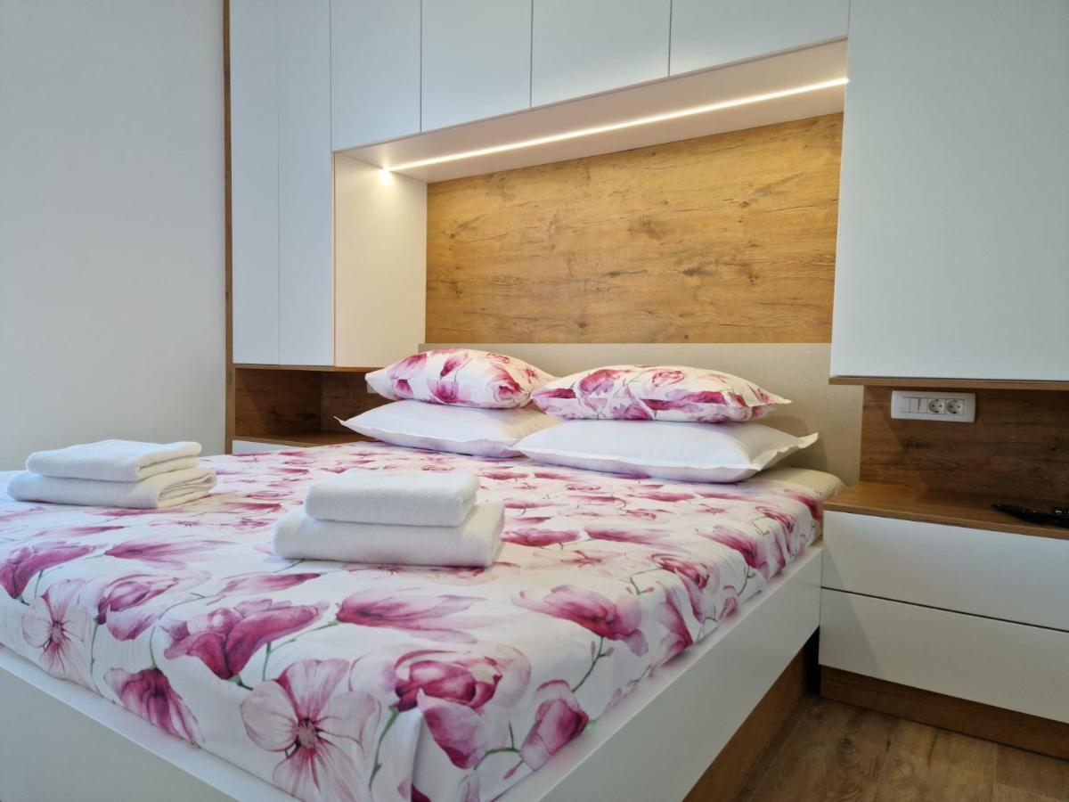 Apartman Marcelina 1 With Private Pool تروغير المظهر الخارجي الصورة